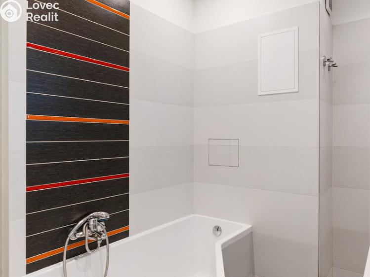 Pronájem bytu 3+KK Praha, Malkovského 597 č. 14