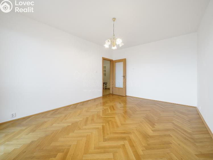 Pronájem bytu 2+1 Ostrov, Jungmannova č. 7