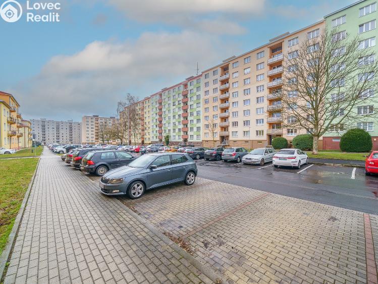 Pronájem bytu 2+1 Ostrov, Jungmannova č. 12