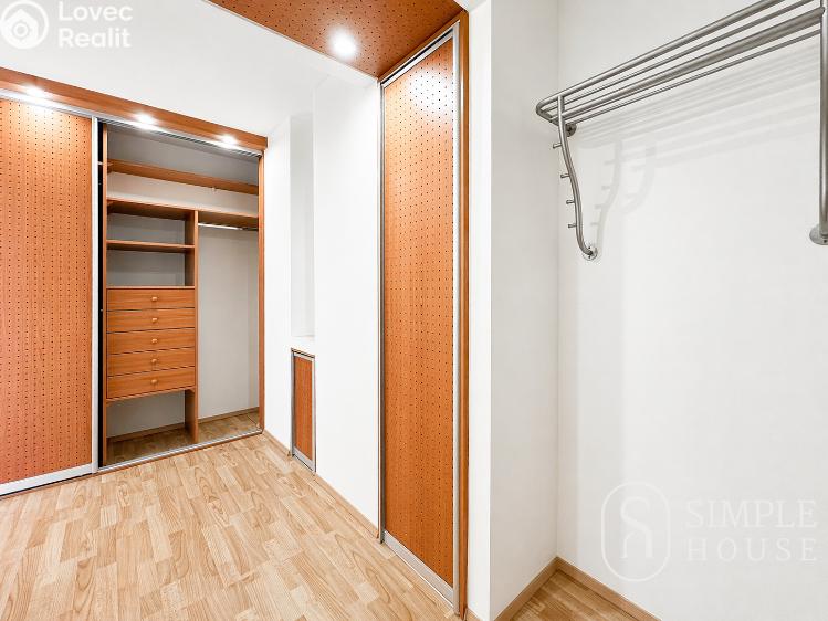 Pronájem bytu 2+KK Praha, Blažimská č. 11