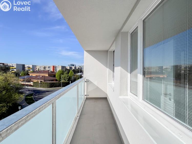 Pronájem bytu 2+KK Praha, Blažimská č. 14