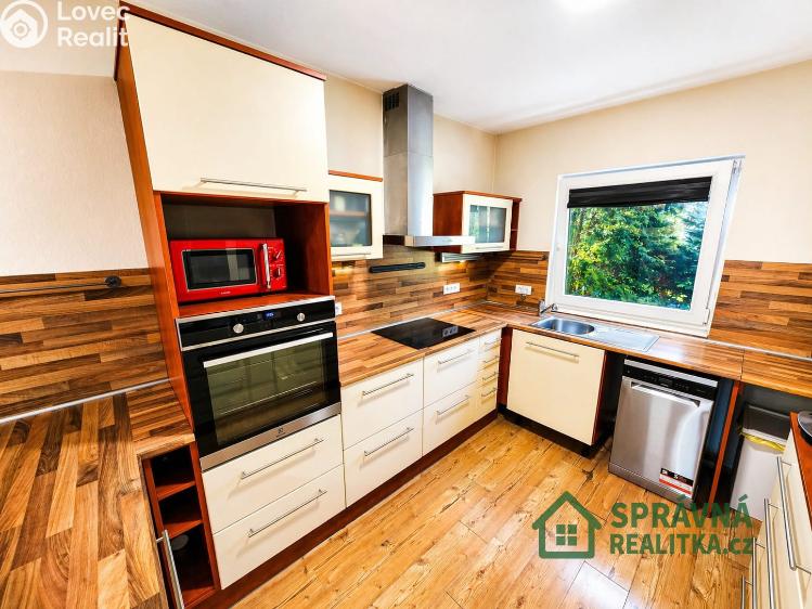 Prodej rodinného domu Dobřany č. 8