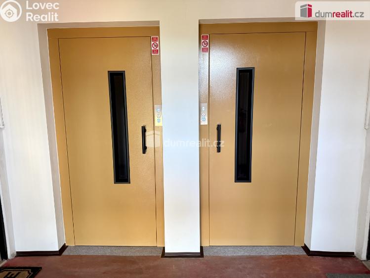 Prodej bytu 1+1 Kralupy nad Vltavou, sídl. Hůrka č. 16