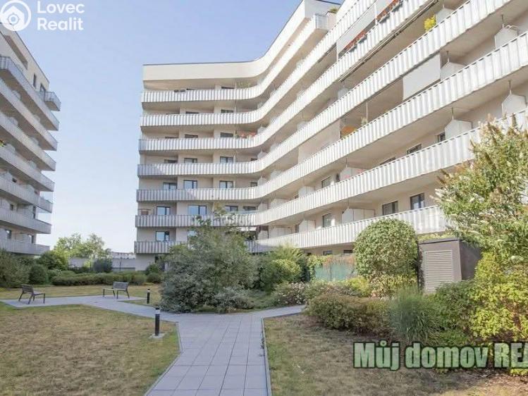 Pronájem bytu 4+KK Praha č. 6