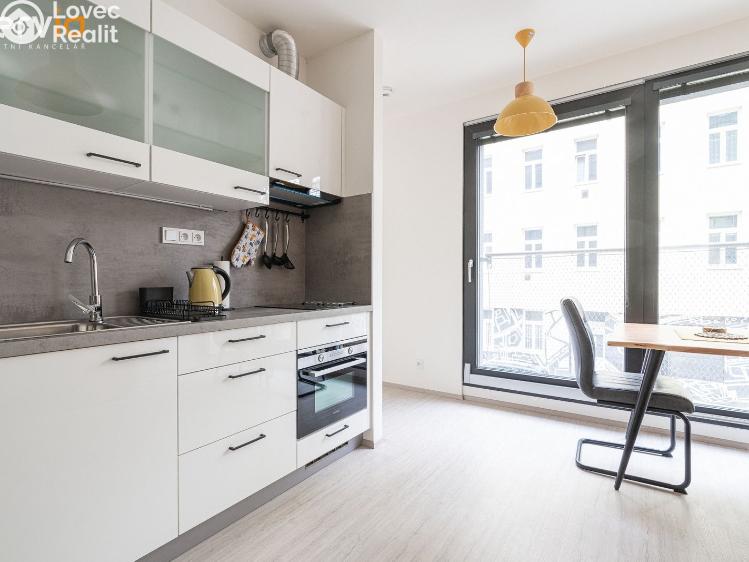 Pronájem bytu 2+1 Brno, Hvězdová 930/5 č. 6