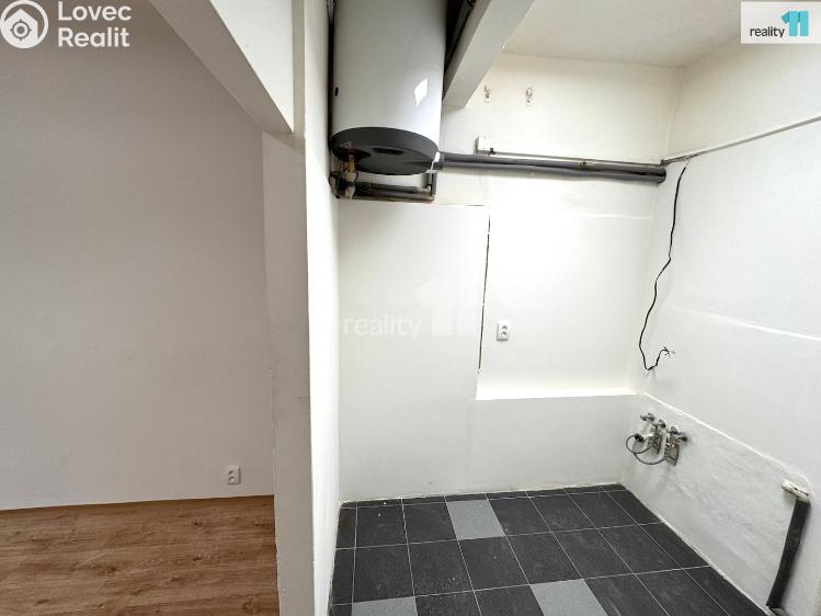 Pronájem bytu 2+KK Praha 3, Biskupcova č. 3