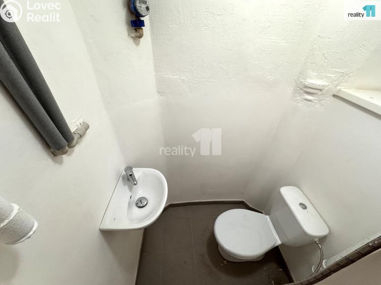 Pronájem bytu 2+KK Praha 3, Biskupcova č. 10