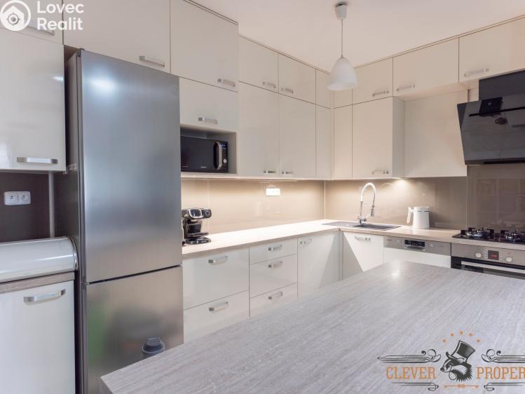 Prodej rodinného domu Praha, Pod zámečkem č. 9