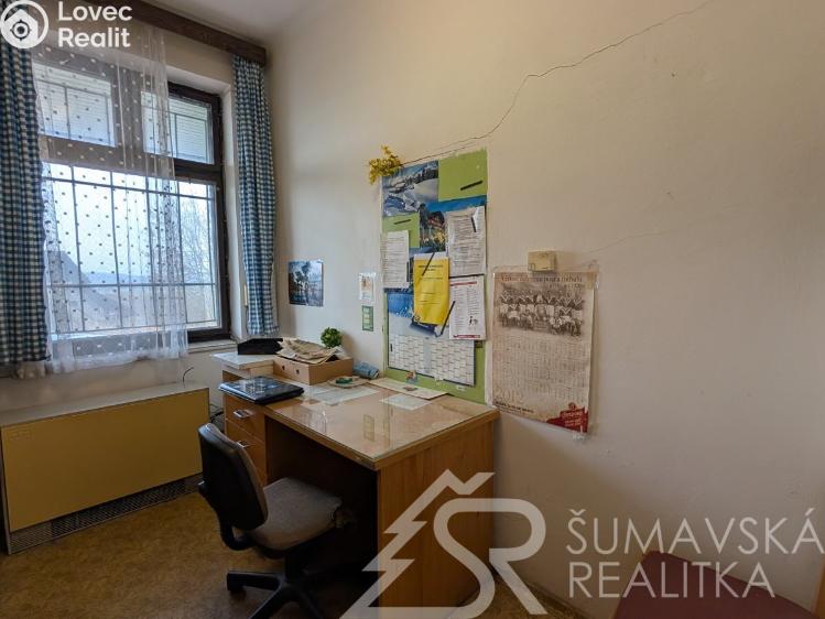 Prodej obchodního prostoru Předslav č. 24