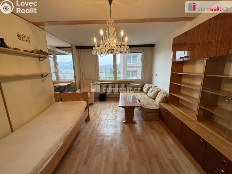 Prodej bytu 1+1 Králův Dvůr, Nad Stadionem č. 4