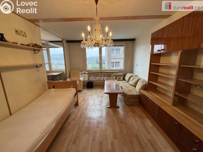 Prodej bytu 1+1 Králův Dvůr, Nad Stadionem č. 4