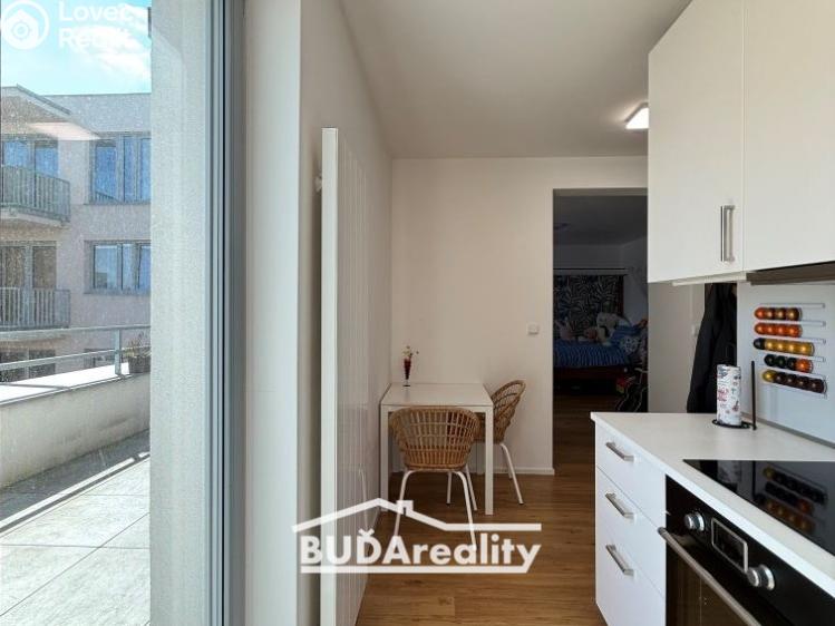 Pronájem bytu 1+1 Zlín, Sadová 7250 č. 4