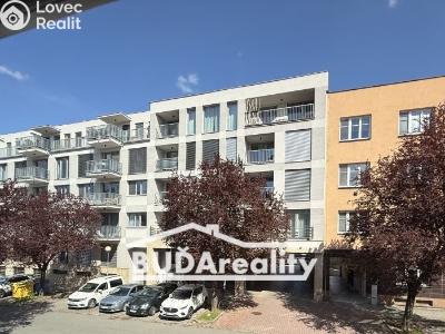 Pronájem bytu 1+1 Zlín, Sadová 7250 č. 1