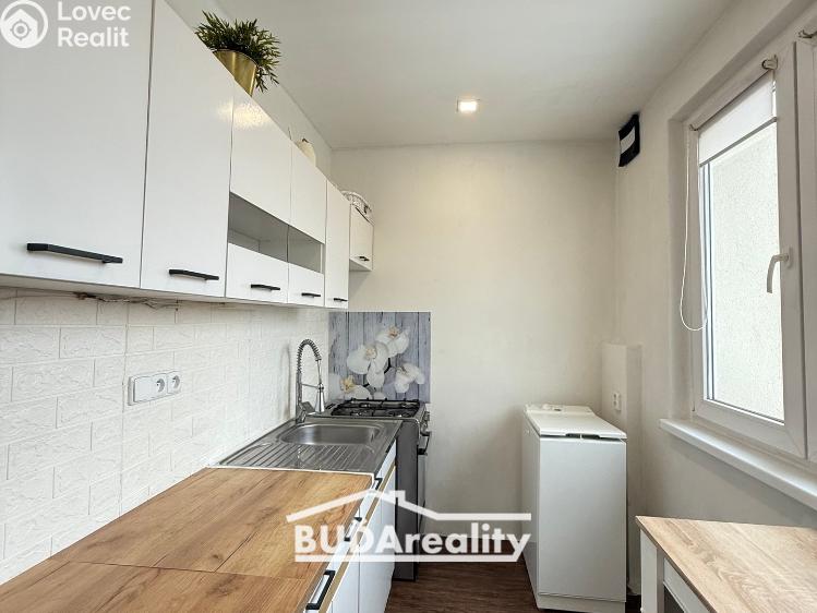 Prodej bytu 3+1 Zlín, Husova 796 č. 6