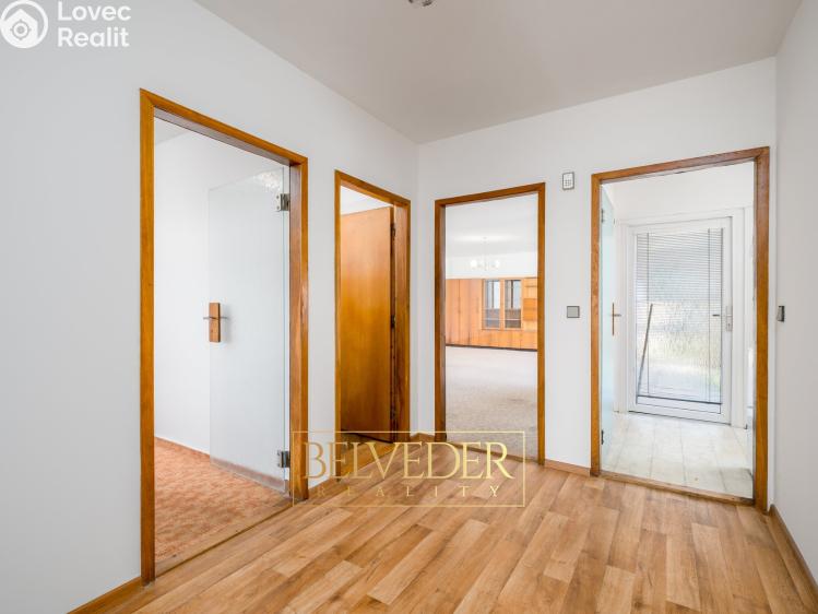 Pronájem rodinného domu Teplice, Fučíkova stezka 2843 č. 9