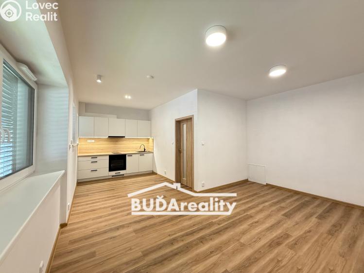 Pronájem bytu 1+KK Otrokovice, tř. Osvobození 1075 č. 5