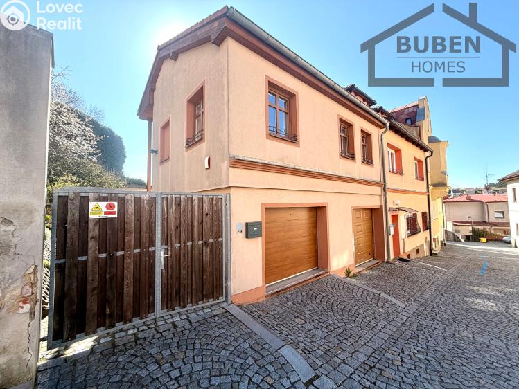 Sale family house Tachov, Hradební 79 č. 81