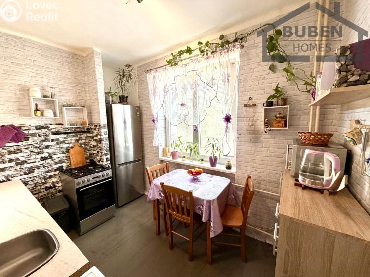 Prodej bytu 3+1 Tachov, Školní 1364 č. 16