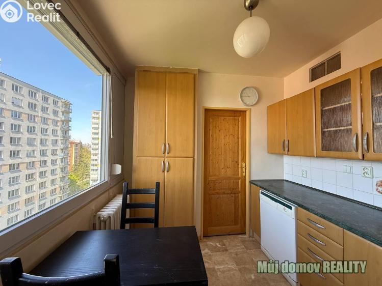 Pronájem bytu 3+1 Praha, Hledíková č. 4