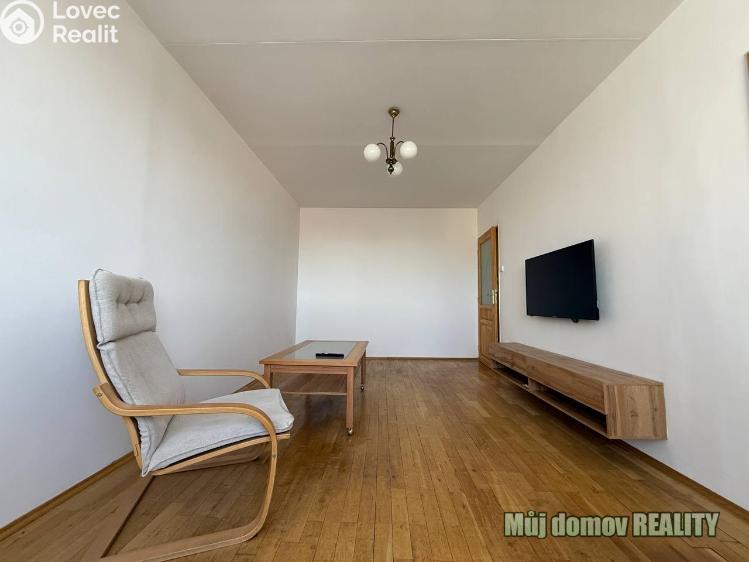 Pronájem bytu 3+1 Praha, Hledíková č. 12