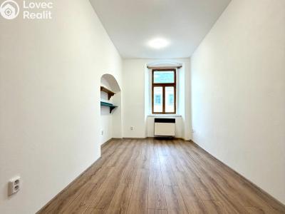 Оренда квартири 2+1 Tachov, Husitská 35 č. 16
