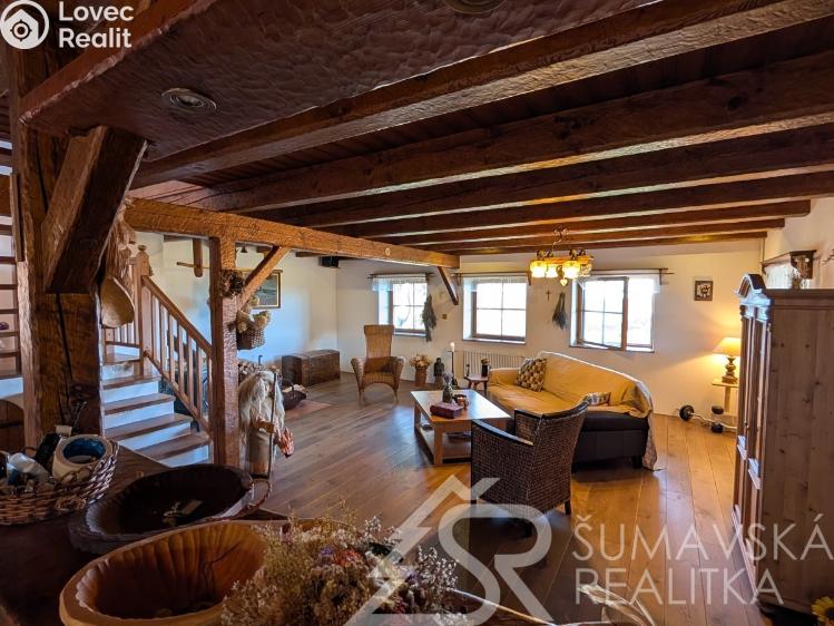 Prodej rodinného domu Nezdice na Šumavě č. 22
