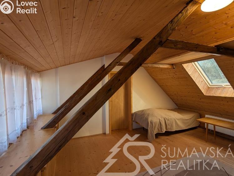 Prodej rodinného domu Nezdice na Šumavě č. 23