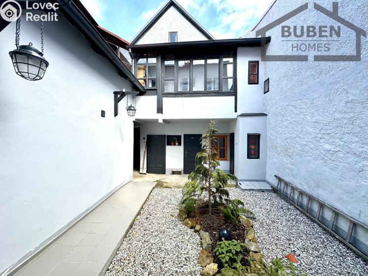 Prodej činžovního domu Tachov, Dolní Předměstí 144 č. 38