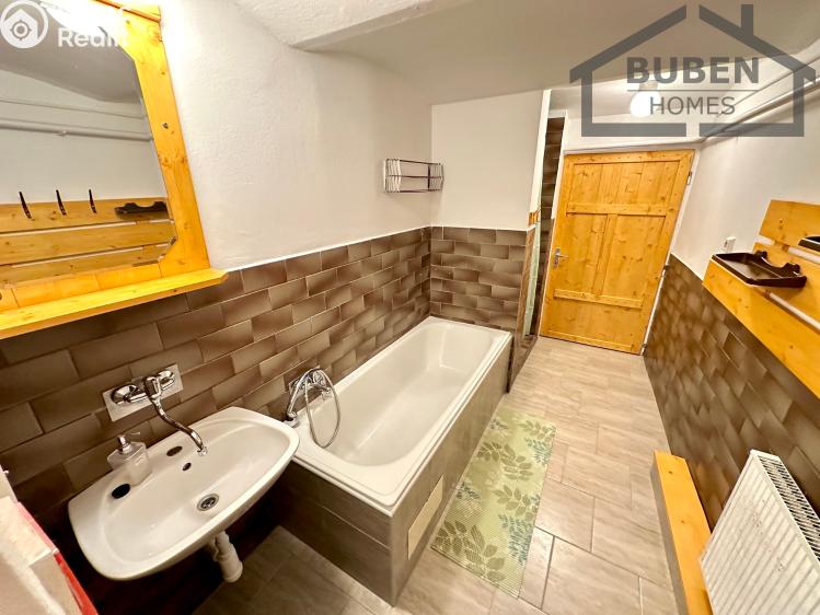 Prodej činžovního domu Tachov, Dolní Předměstí 144 č. 56