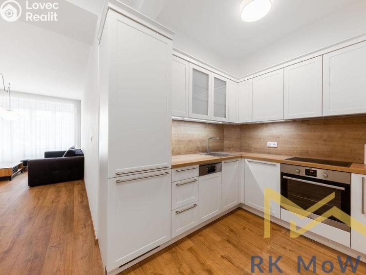 Pronájem bytu 2+KK Praha, Čáslavská č. 8