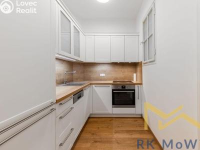 Pronájem bytu 2+KK Praha, Čáslavská č. 3