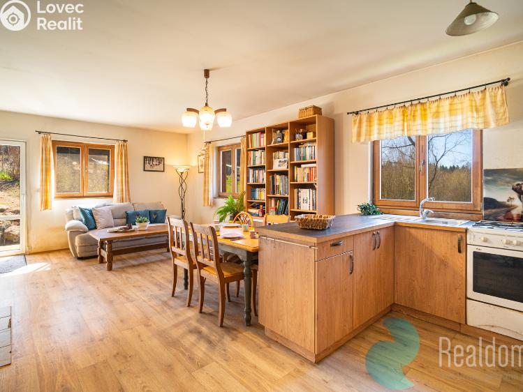 Sale family house Benešov nad Černou č. 8