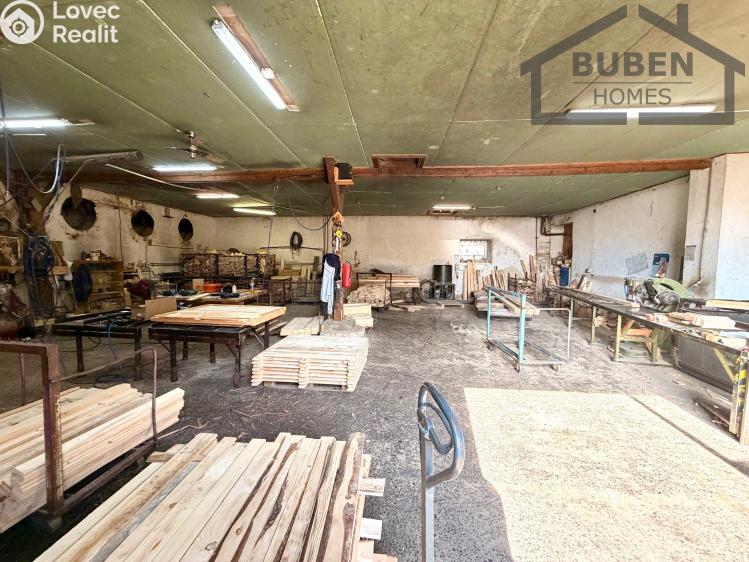 Prodej výrobní haly Tisová č. 11