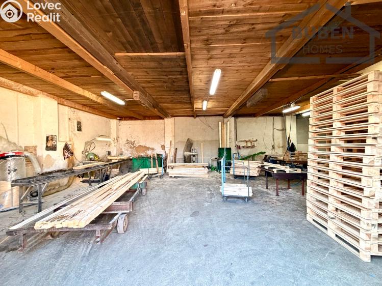 Prodej výrobní haly Tisová č. 17