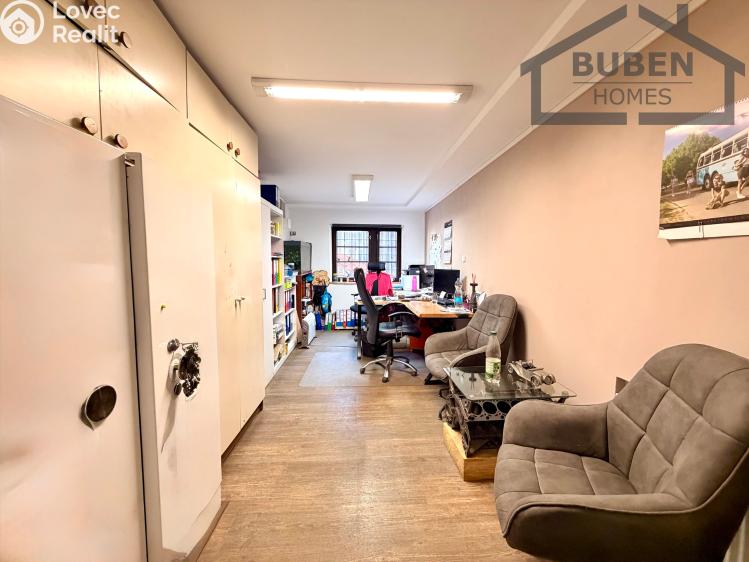 Prodej výrobní haly Tisová č. 28