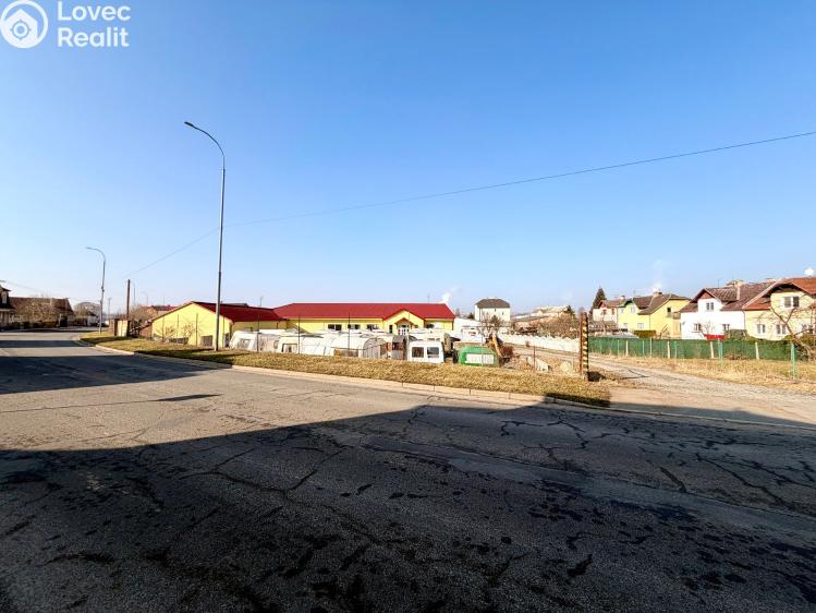 Prodej obchodního prostoru Planá č. 1