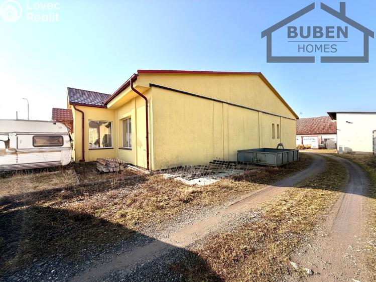 Prodej obchodního prostoru Planá č. 4