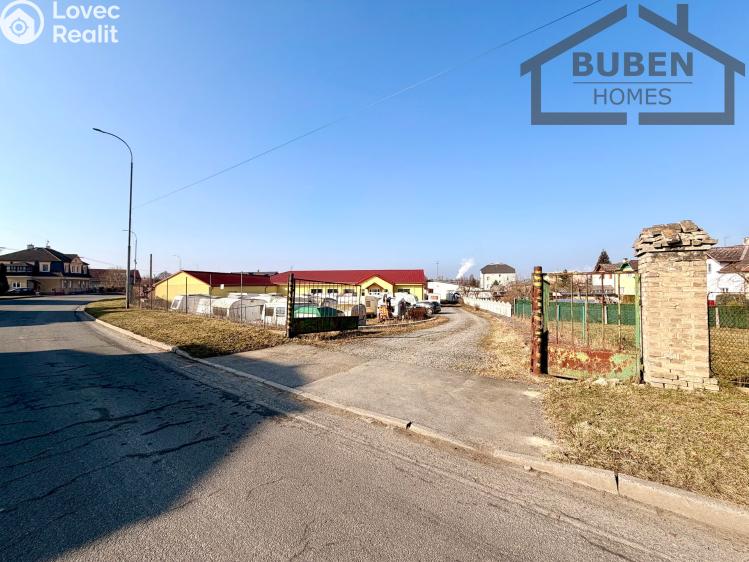 Prodej obchodního prostoru Planá č. 14