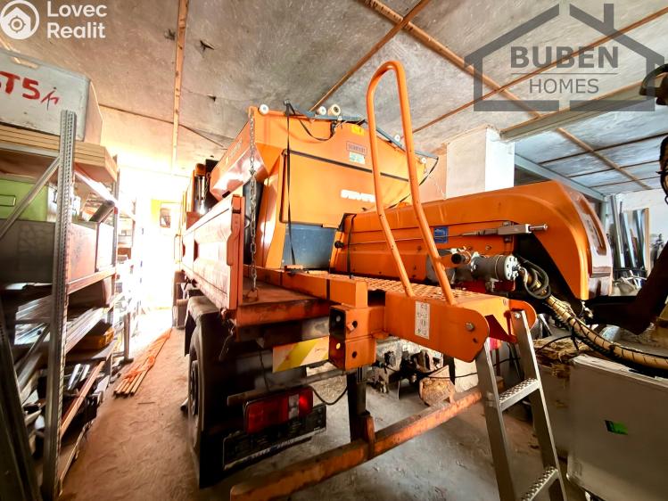 Prodej obchodního prostoru Planá č. 25