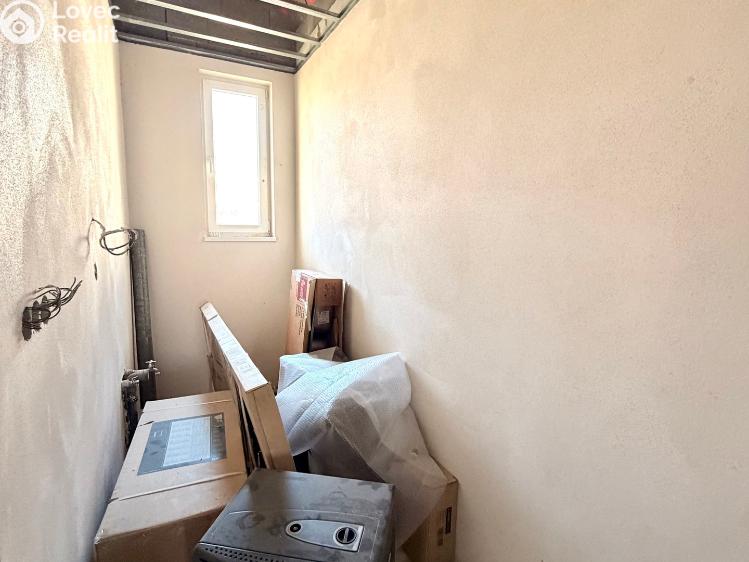 Prodej obchodního prostoru Planá č. 37