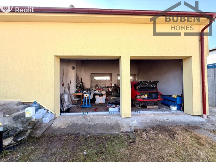 Prodej obchodního prostoru Planá č. 46