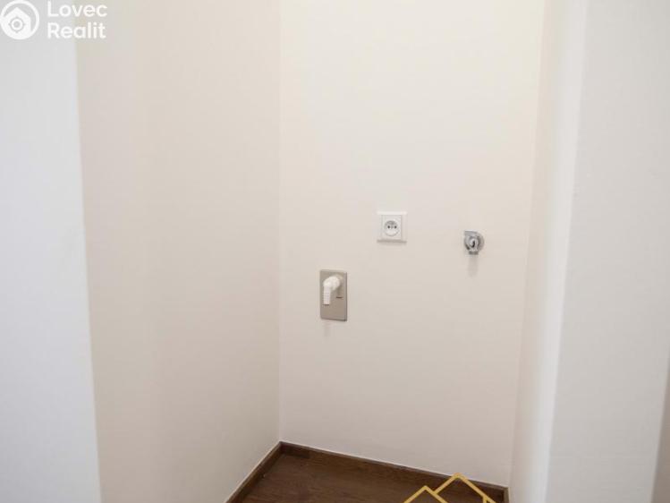 Pronájem bytu 2+KK Praha 10, Dolní Měcholupy, Honzíkova 711/19 č. 11