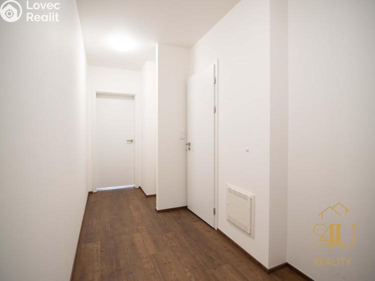 Pronájem bytu 2+KK Praha 10, Dolní Měcholupy, Honzíkova 711/19 č. 14