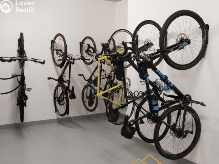 Pronájem bytu 2+KK Praha 10, Dolní Měcholupy, Honzíkova 711/19 č. 21