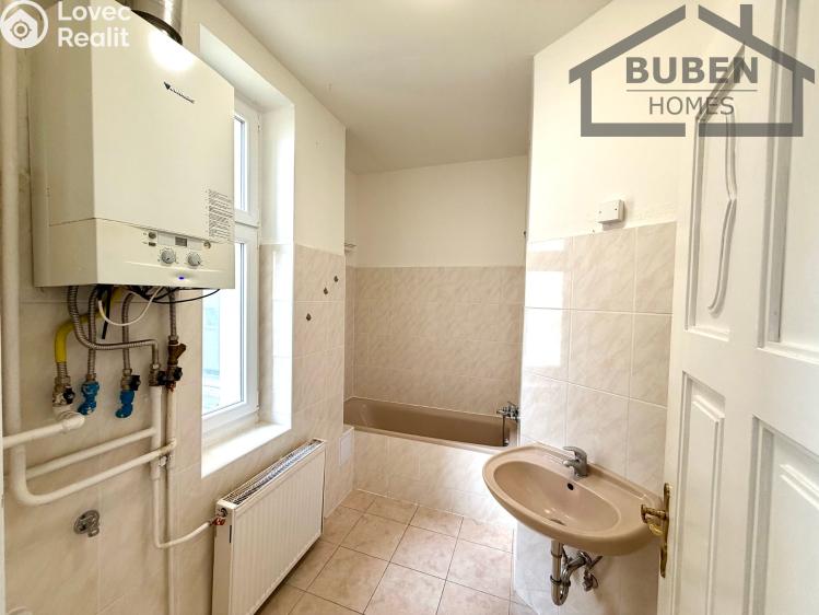 Sale apartment building Plzeň, Sedláčkova 210/14 č. 33