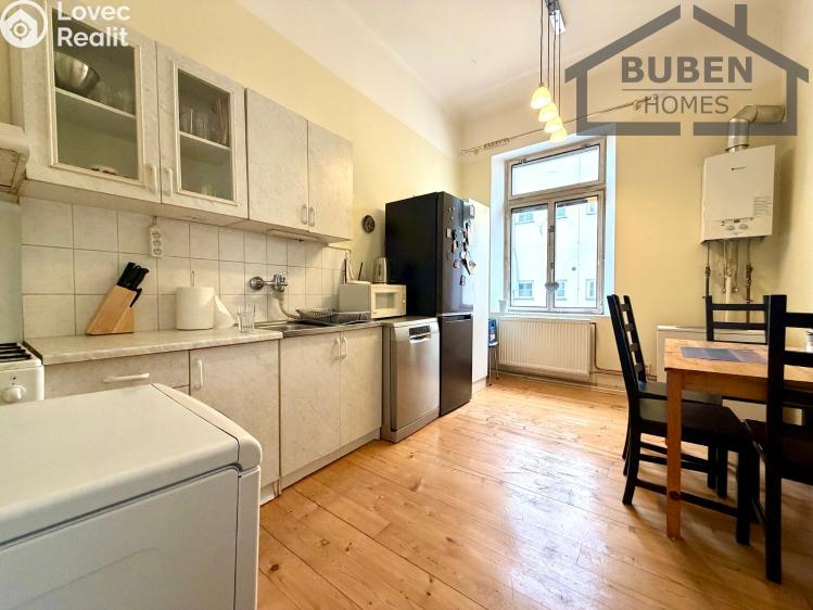 Sale apartment building Plzeň, Sedláčkova 210/14 č. 61