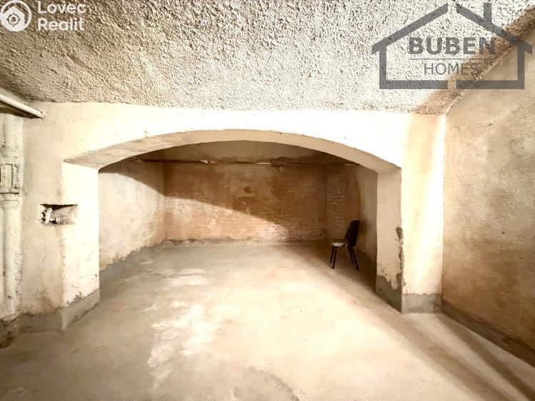 Sale apartment building Plzeň, Sedláčkova 210/14 č. 90