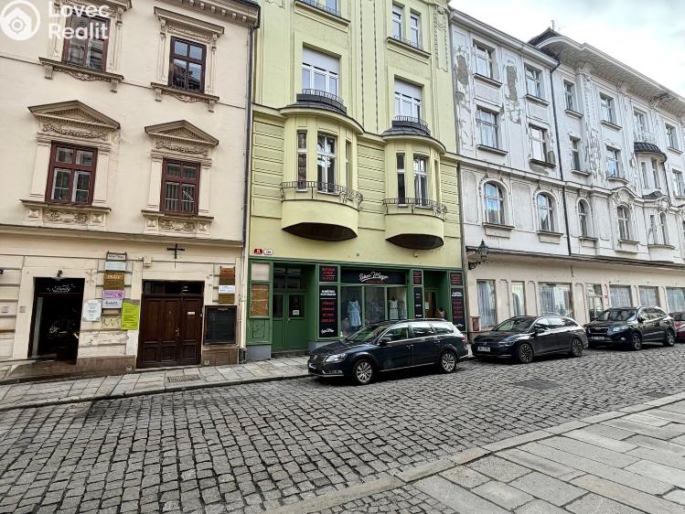 Sale apartment building Plzeň, Sedláčkova 210/14 č. 94