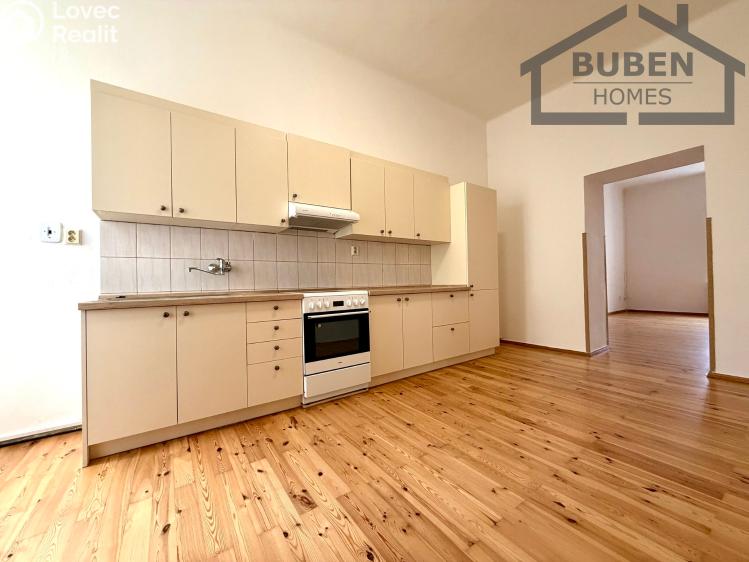 Sale multi-gen house Plzeň, Sedláčkova 210/14 č. 21