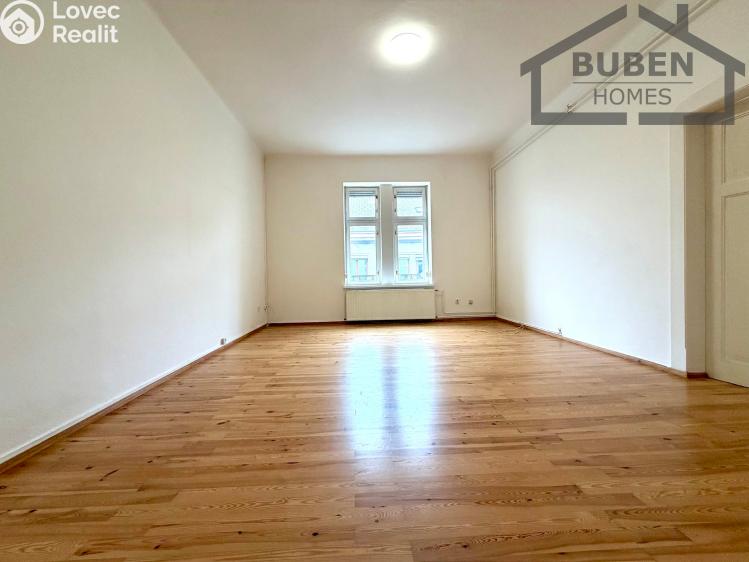 Sale multi-gen house Plzeň, Sedláčkova 210/14 č. 30